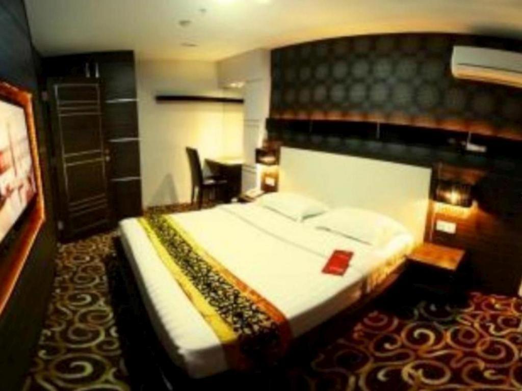 89 Hotel Batam Nagoya Esterno foto